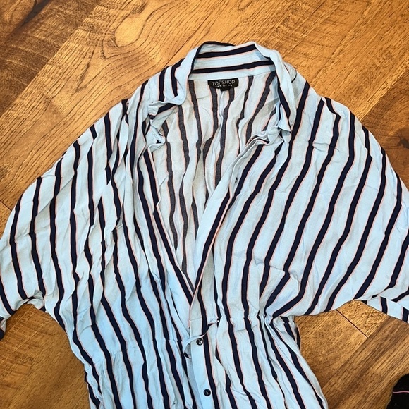 Top Shop Woman’s Blue Striped Long Button Down Size US 4 - Picture 3 of 6